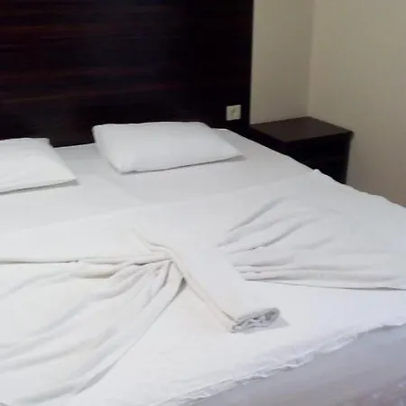 Lily Family Apart Bed & Breakfast Kemer